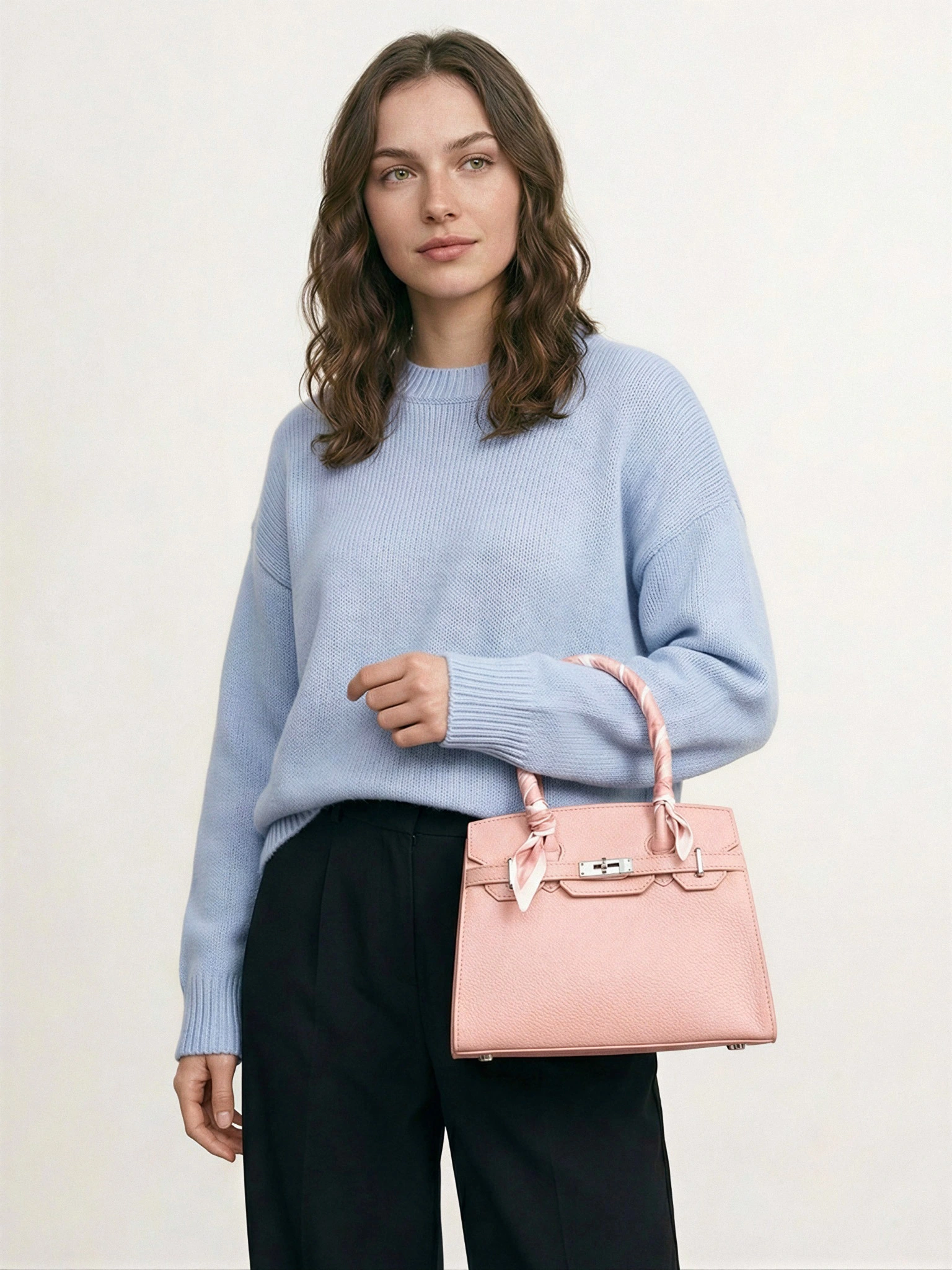 Сумка-тоут  с декоративным платком в ассортименте